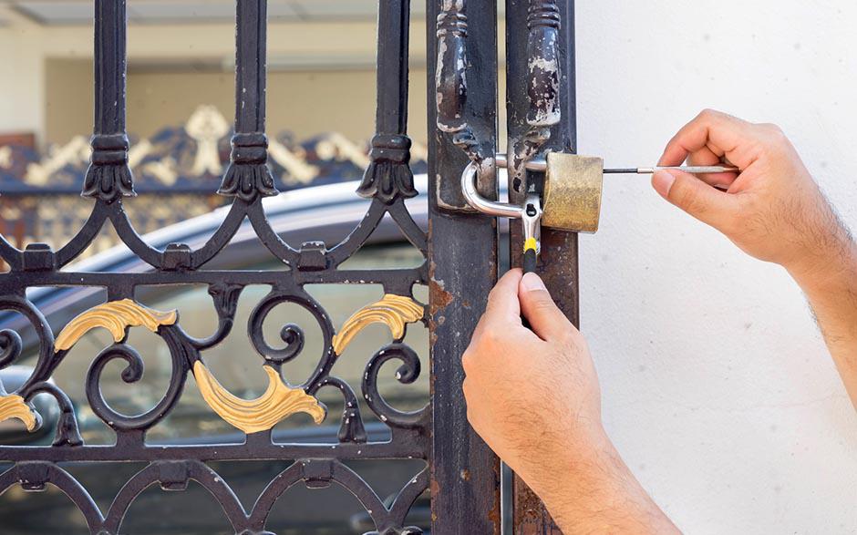 ouverture de porte serrurier Paris 4